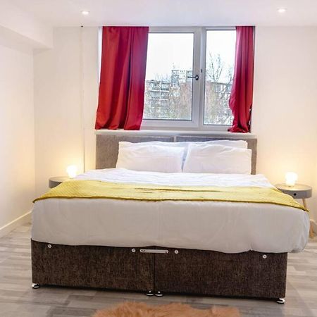 Appartement 2 Bed With Free Parking à Londres Extérieur photo